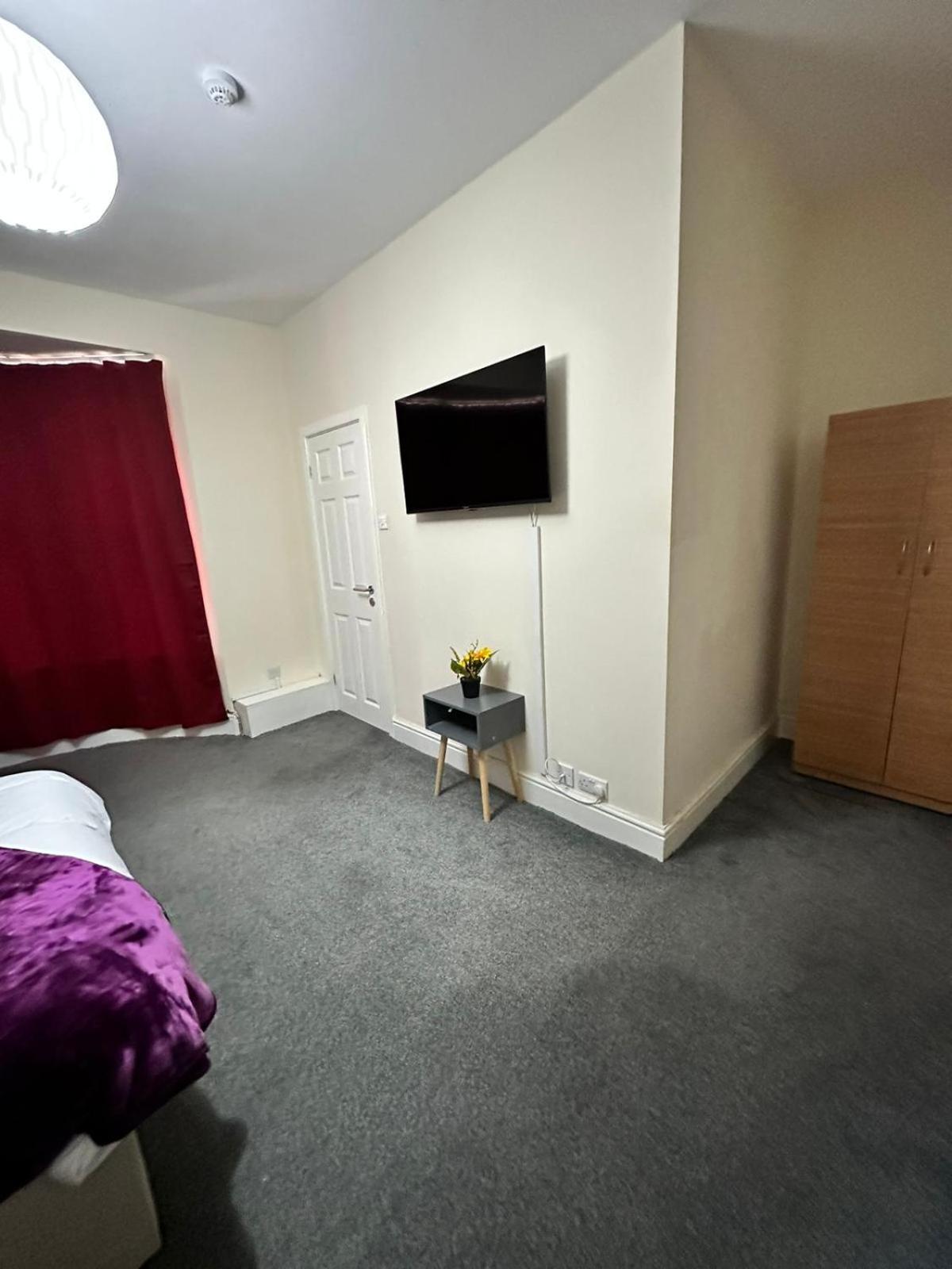 Elm Vale Lodge Liverpool Buitenkant foto
